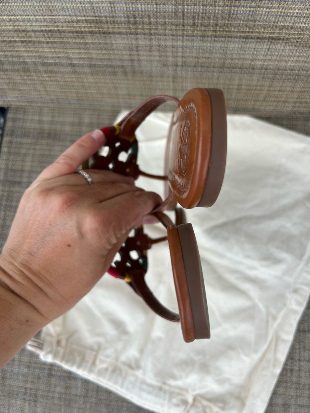 EUC Tory Burch size 7 Tan Brown Leather Miller Sandals Multicolor Trim Logo - Picture 6 of 8